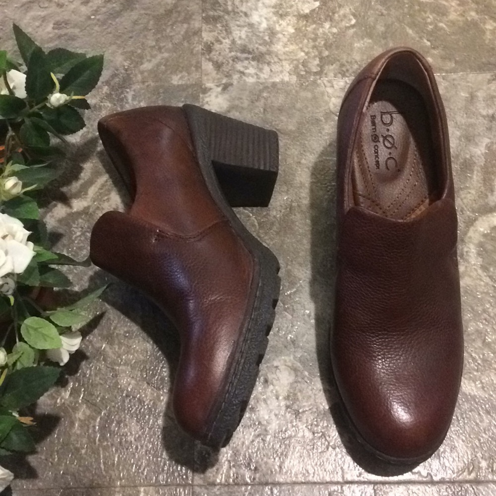 B.O.C. By Born Leather booties w/ heel